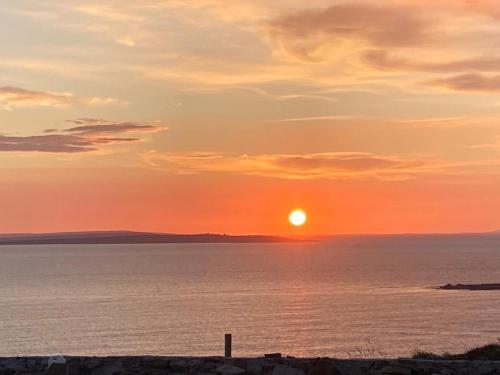 Doonagore Lodge with Spectacular elevated Seaviews in Doonnagore Doonagore Lodge with Spectacular elevated Seaviews in Doonnagore