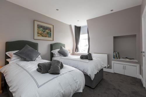 Rare Gullane 4 bedroom, 4 bath, Golf / Beach in Gullane Rare Gullane 4 bedroom, 4 bath, Golf / Beach in Gullane