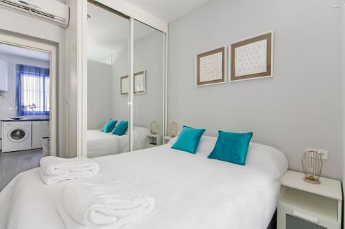 FANTÁSTICO APARTAMENTO MADRID RIÓ-PUERTA DEL ÁNGEL (FANTASTICO APARTAMENTO MADRID RIO-PUERTA DEL ANGEL) in La Latina FANTÁSTICO APARTAMENTO MADRID RIÓ-PUERTA DEL ÁNGEL (FANTASTICO APARTAMENTO MADRID RIO-PUERTA DEL ANGEL) in La Latina