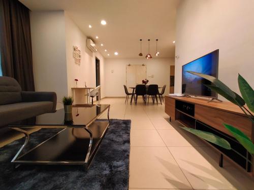 KLGateway Premium Residence Mid Valley near Pantai Dalam KLGateway Premium Residence Mid Valley near Pantai Dalam