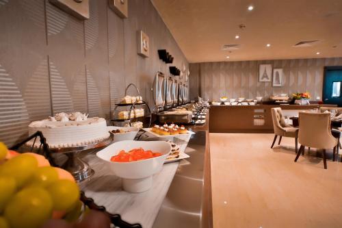 Restaurant, Signature Hotel Al Barsha in Al Barsha Restaurant, Signature Hotel Al Barsha in Al Barsha