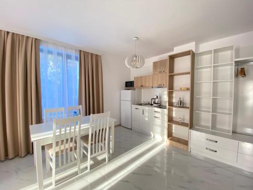 кухня, The Green Paradise Apartments in Пріморско кухня, The Green Paradise Apartments in Пріморско