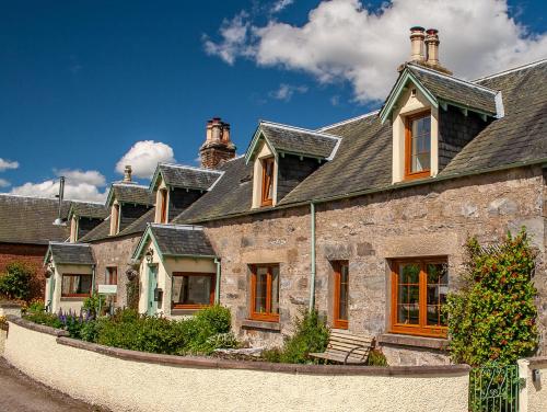 Rosemount Cottage TWO - Highland Cottage in Gorstan Rosemount Cottage TWO - Highland Cottage in Gorstan