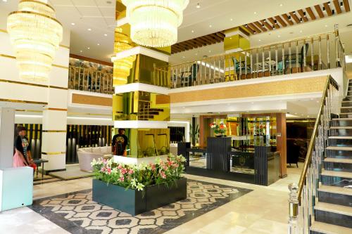 Фойє, UNITED HOTEL INTERNATIONAL in Яунде Фойє, UNITED HOTEL INTERNATIONAL in Яунде