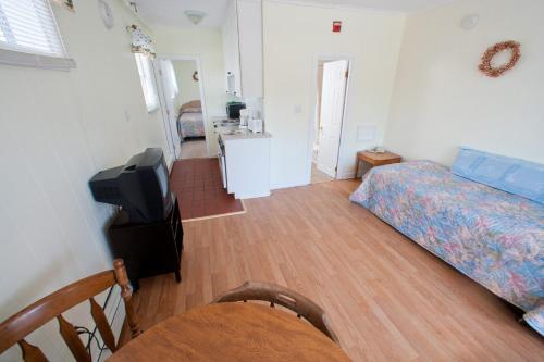 This photo about Beach Gardens Motel shared on HyHotel.com