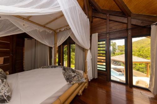 Karucoco lodge in Deshaies Karucoco lodge in Deshaies