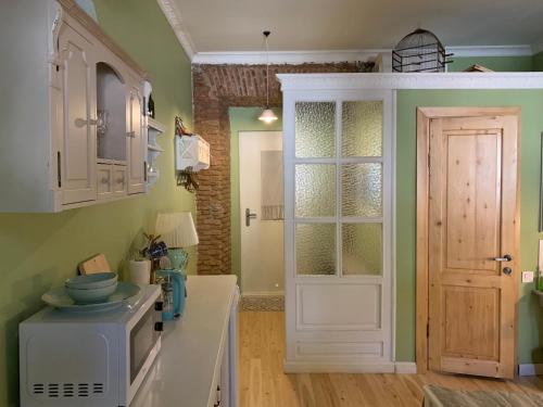 Cozy&Stylish Jonjoli (ჯონჯოლი)