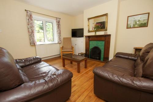 Beeches Cottage - Beautiful Garden - Parking in Balcombe Beeches Cottage - Beautiful Garden - Parking in Balcombe