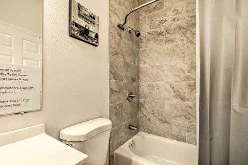Pet-Friendly Tarpon Springs Apartment with Yard in Trinity (FL) Pet-Friendly Tarpon Springs Apartment with Yard in Trinity (FL)