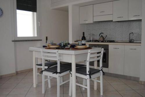 Kitchen, Casa Vacanze San Gregorio, Patu in Patu Kitchen, Casa Vacanze San Gregorio, Patu in Patu