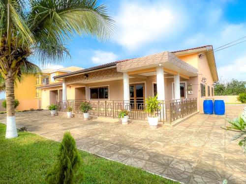 majestic cottage in Amasaman majestic cottage in Amasaman