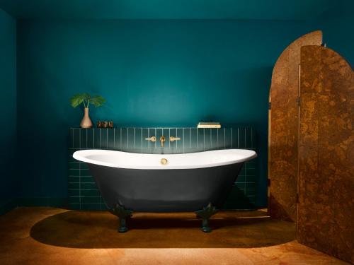 Facilities, Mayfair House Hotel & Garden in Coconut Grove Facilities, Mayfair House Hotel & Garden in Coconut Grove