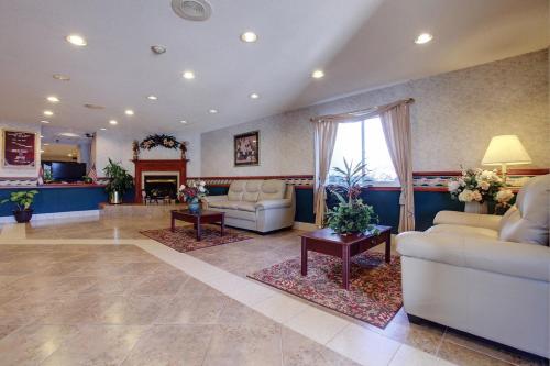 大堂, 聖路易斯聖查爾斯美洲最佳價值套房酒店 (Americas Best Value Inn & Suites St. Louis, St. Charles Inn) in 密蘇里州聖查爾斯 (MO) 大堂, 聖路易斯聖查爾斯美洲最佳價值套房酒店 (Americas Best Value Inn & Suites St. Louis, St. Charles Inn) in 密蘇里州聖查爾斯 (MO)