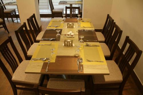 Priyo Nibash Stylish Residential Hotel in Dhaka Priyo Nibash Stylish Residential Hotel in Dhaka