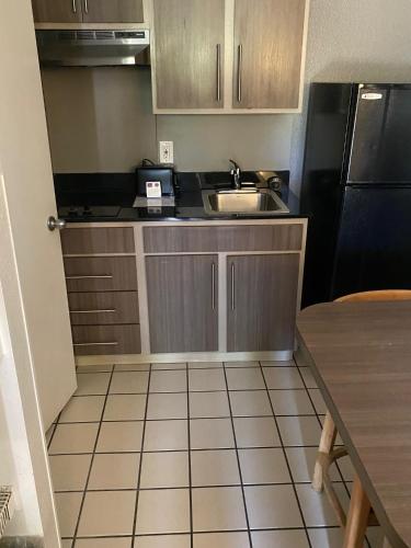 Cocina, Studio 6 San Antonio, TX - Medical Center in Balcones Heights Cocina, Studio 6 San Antonio, TX - Medical Center in Balcones Heights