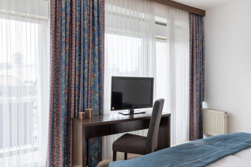 Novum Hotel Continental Frankfurt - main image
