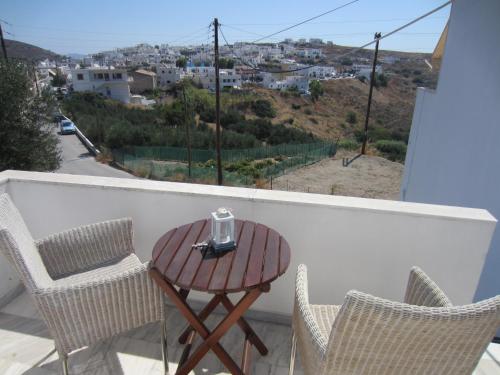 Balcony/terrace, Katerina Apartments in Milos Island Balcony/terrace, Katerina Apartments in Milos Island