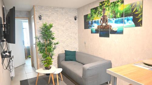 ZEN Appartement 10mn CDG Airport in Villeneuve-sous-Dammartin ZEN Appartement 10mn CDG Airport in Villeneuve-sous-Dammartin