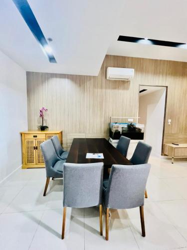 Wyposażenie, Sunrise City 1 phòng ngủ view hồ bơi (Sunrise City 1 phong ngu view ho boi) in Phuoc Kien Wyposażenie, Sunrise City 1 phòng ngủ view hồ bơi (Sunrise City 1 phong ngu view ho boi) in Phuoc Kien