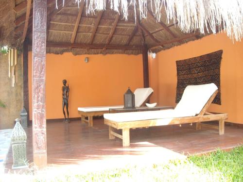 Balcony/terrace, Mandinka Lodge in Kololi Balcony/terrace, Mandinka Lodge in Kololi