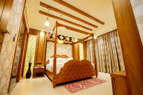 AJ Grand Hotel in Mangalore AJ Grand Hotel in Mangalore