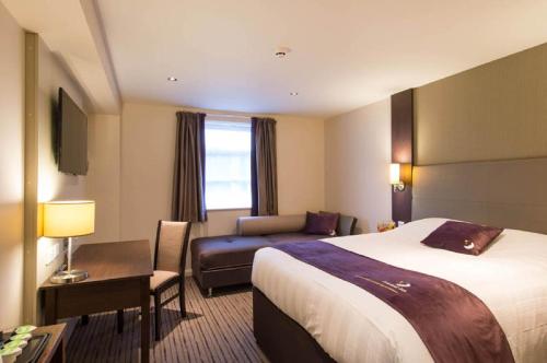 This photo about Premier Inn Aberdeen City Centre shared on HyHotel.com