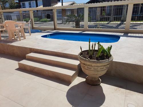 Swimming pool, Casa Damasco in Praia de Daniela Swimming pool, Casa Damasco in Praia de Daniela
