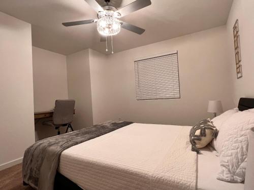 Chowchilla Lovely Home on your way to Yosemite!