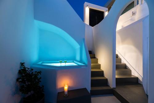 熱水浴缸, 白日夢豪華套房酒店 (Day Dream Luxury Suites) in 聖托里尼 熱水浴缸, 白日夢豪華套房酒店 (Day Dream Luxury Suites) in 聖托里尼