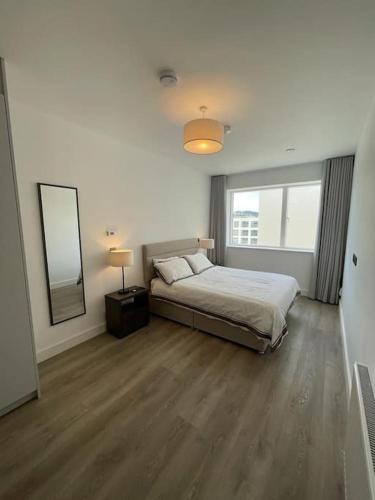 Seaside Sanctuary Penthouse, Sea and Mountain Views in Delgany Seaside Sanctuary Penthouse, Sea and Mountain Views in Delgany