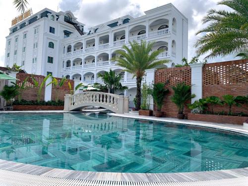 Exterior view, Thuan Phat Hotel in Soc Trang Exterior view, Thuan Phat Hotel in Soc Trang