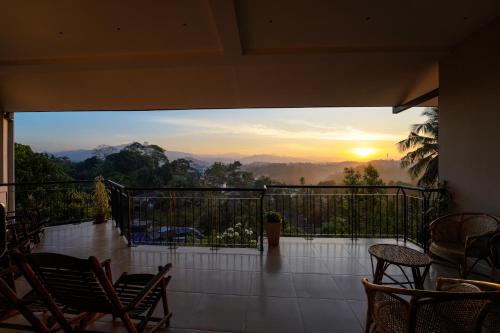 Balcony/terrace, Kandy Sunrise in Kandy Balcony/terrace, Kandy Sunrise in Kandy