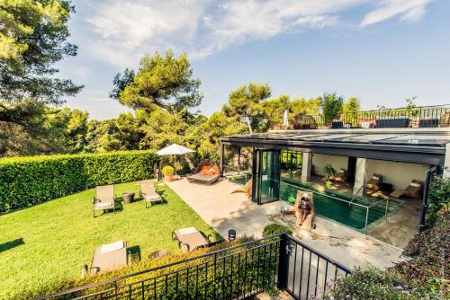 Kert, Cantemerle Spa & Restaurant in Vence Kert, Cantemerle Spa & Restaurant in Vence