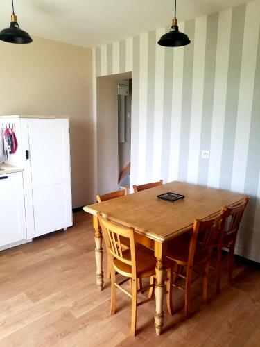 Gîte Le Passage 133 (Gite Le Passage 133) in Ruynes-en-Margeride Gîte Le Passage 133 (Gite Le Passage 133) in Ruynes-en-Margeride