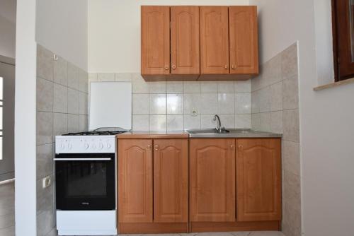 ห้องครัว, Apartment Kustici 6353d in คุสติซิ ห้องครัว, Apartment Kustici 6353d in คุสติซิ