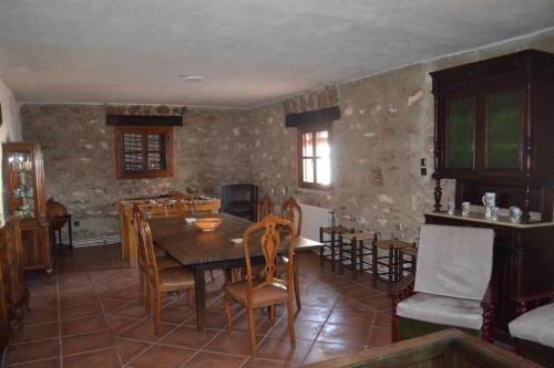 gedeelde lounge/tv-ruimte, Finca el Vizconde - Naturaleza con tus hijos in Vilches gedeelde lounge/tv-ruimte, Finca el Vizconde - Naturaleza con tus hijos in Vilches