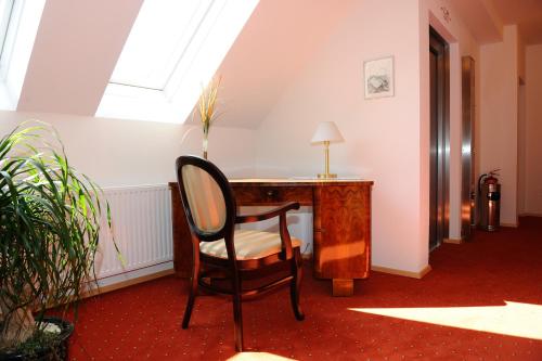 This photo about Hotel-Gasthof-Fleischerei - Zur alten Post shared on HyHotel.com