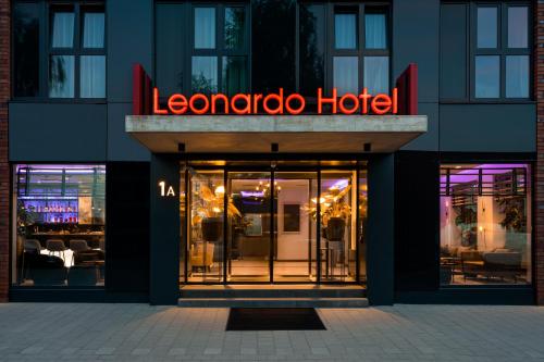Entrance, Leonardo Hotel Hamburg Altona in Altona Entrance, Leonardo Hotel Hamburg Altona in Altona
