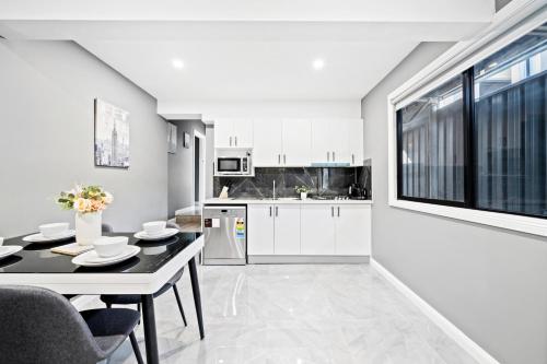 Facilities, New 2 Bedroom House 500m to Mall with Free Parking in Bankstown Facilities, New 2 Bedroom House 500m to Mall with Free Parking in Bankstown