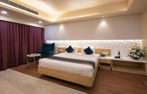 ZION-a Luxurious Hotel in Bangalore City Center ZION-a Luxurious Hotel in Bangalore City Center