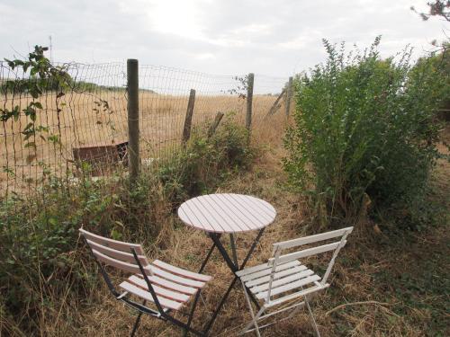 Roulotte avec vue sur la mer, proche d'Etretat in Saint-Jouin-Bruneval Roulotte avec vue sur la mer, proche d'Etretat in Saint-Jouin-Bruneval