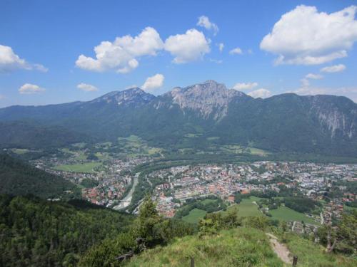 This photo about Hotel Karlsteiner Stuben shared on HyHotel.com