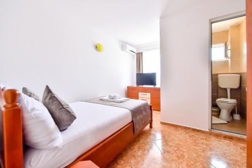 VILA HAVEN - Camere de inchiriat in Costinesti VILA HAVEN - Camere de inchiriat in Costinesti