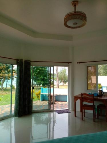 Miss You Beach Resort Koh Mak in Koh Mak eiland (Trad provincie) Miss You Beach Resort Koh Mak in Koh Mak eiland (Trad provincie)