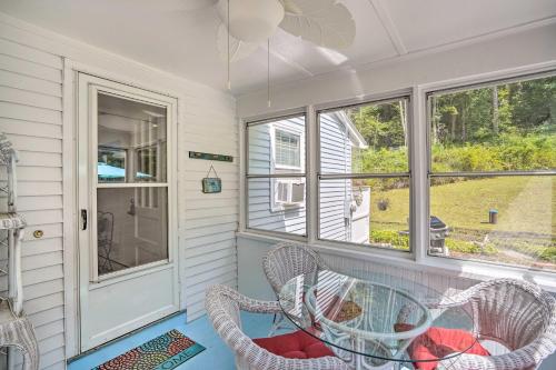 Stockbridge Home Walk to Town Beach! in Stockbridge Stockbridge Home Walk to Town Beach! in Stockbridge