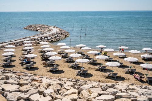 Beach, Hotel Marco Polo in Caorle Beach, Hotel Marco Polo in Caorle