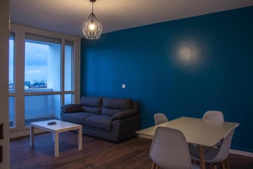 Chambre aeroport Charles de Gaulle Dans une colocation Flatshare in Sevran Chambre aeroport Charles de Gaulle Dans une colocation Flatshare in Sevran