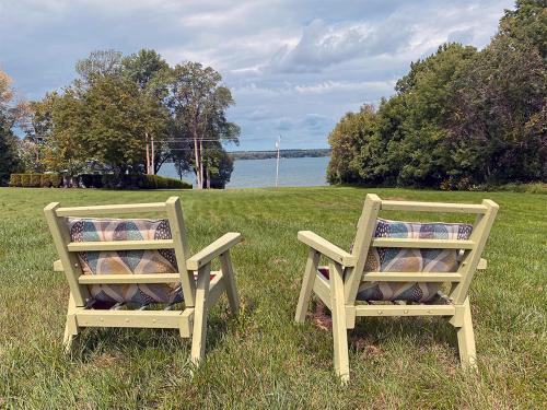 St Lawrence River Retreat in Oswegatchie (NY) St Lawrence River Retreat in Oswegatchie (NY)
