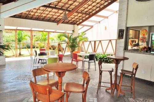 Pub/salon, Via Mar Praia Hotel in Aracaju Pub/salon, Via Mar Praia Hotel in Aracaju