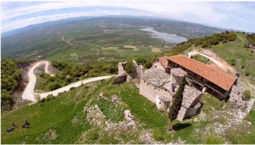 Зовнішній вигляд готелю, Mondeus Inn Luxury in Лонга Зовнішній вигляд готелю, Mondeus Inn Luxury in Лонга